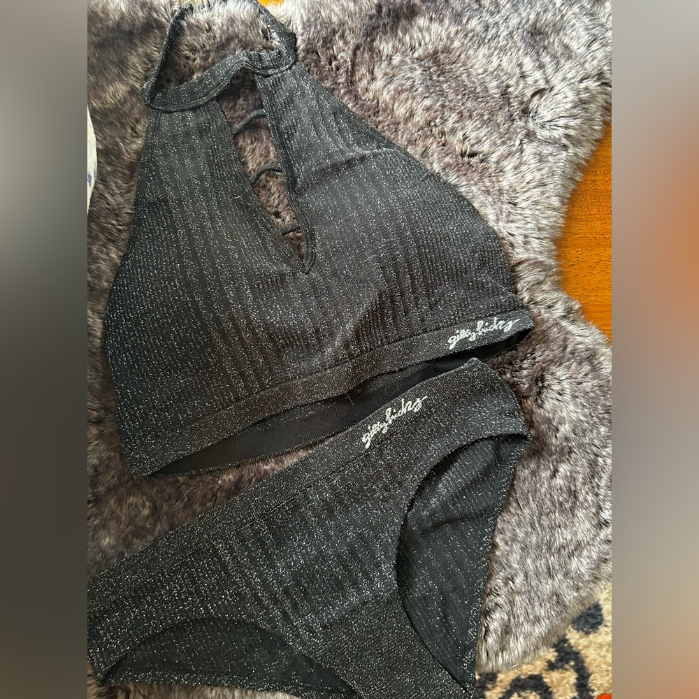 Sparkly GILLY HICKS Brand new bralette/panty set *BRA M/L - PANTIES XS/S